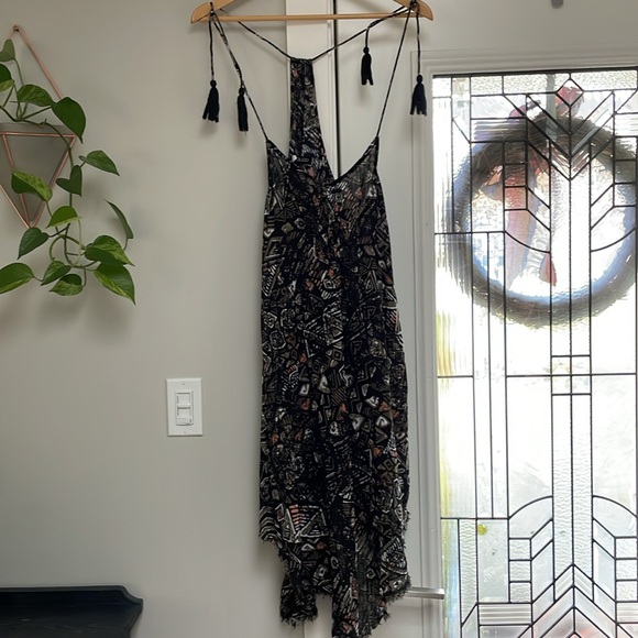 🌷5/$20🌷 Volcom Beach Cover-up - Picture 9 of 9